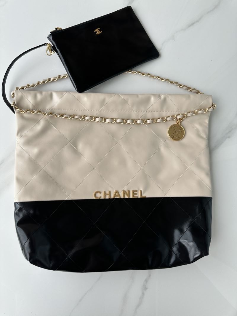 Ch**el hobo 22 bags